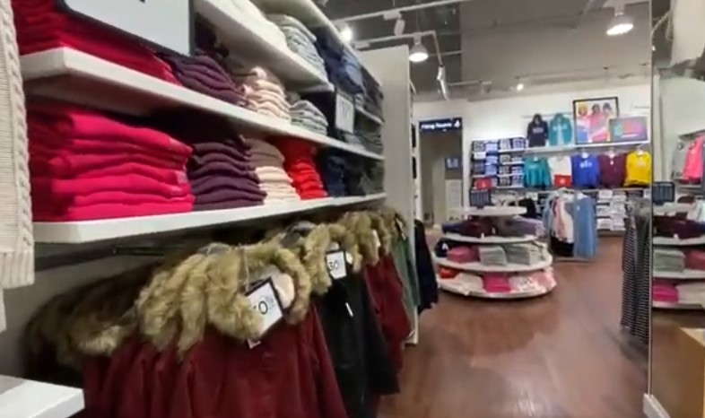 next christmas hours near me